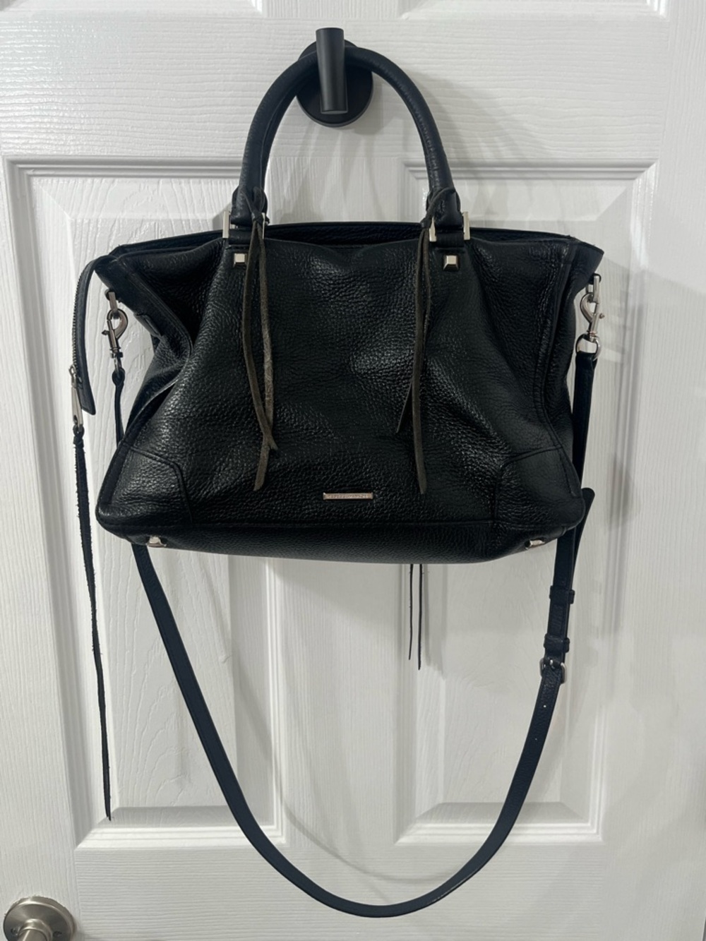 Classic Black Leather Satchel – Designer-Inspired Women's Bag